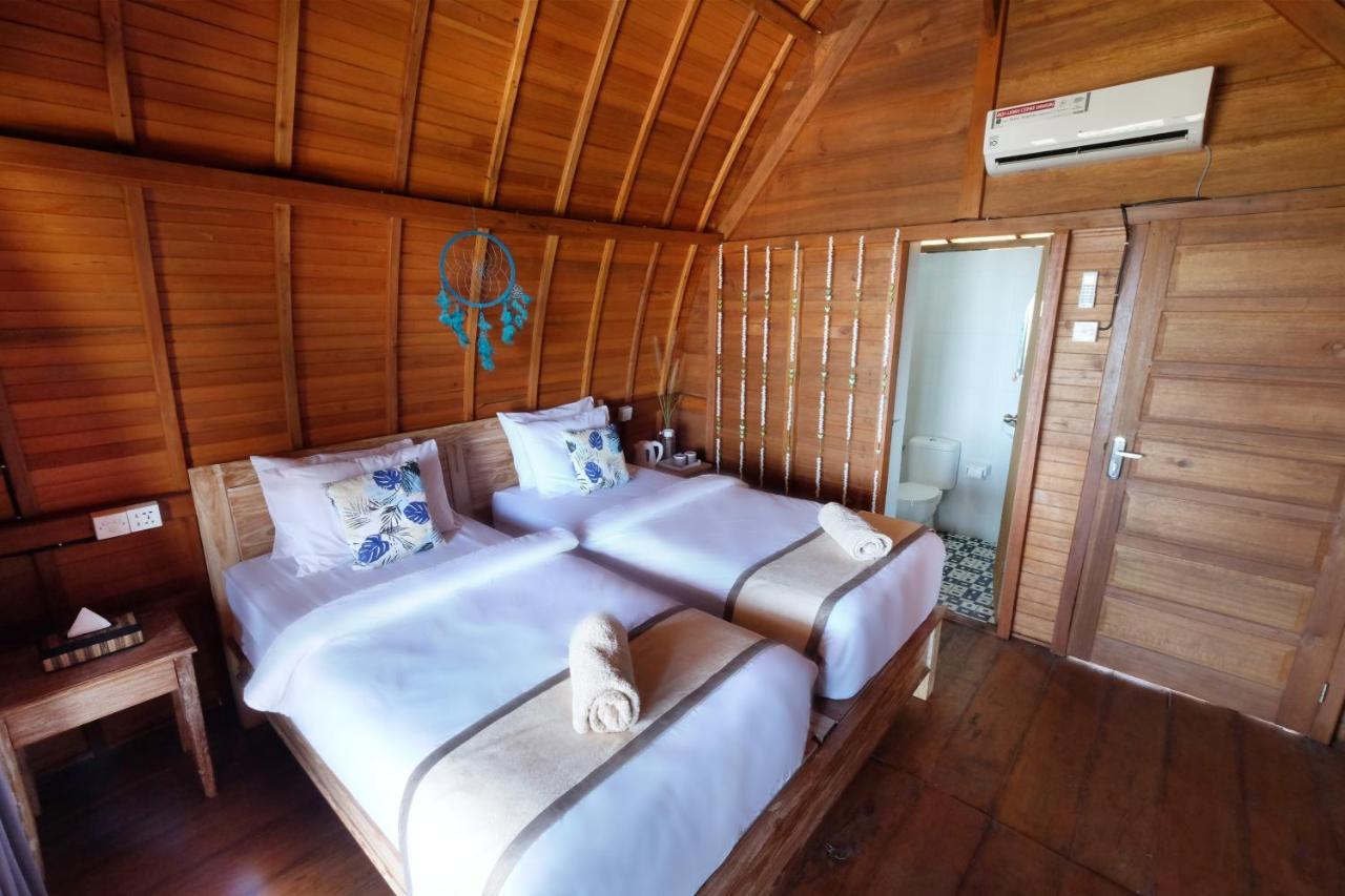 Adara Beach Huts Batununggul 외부 사진