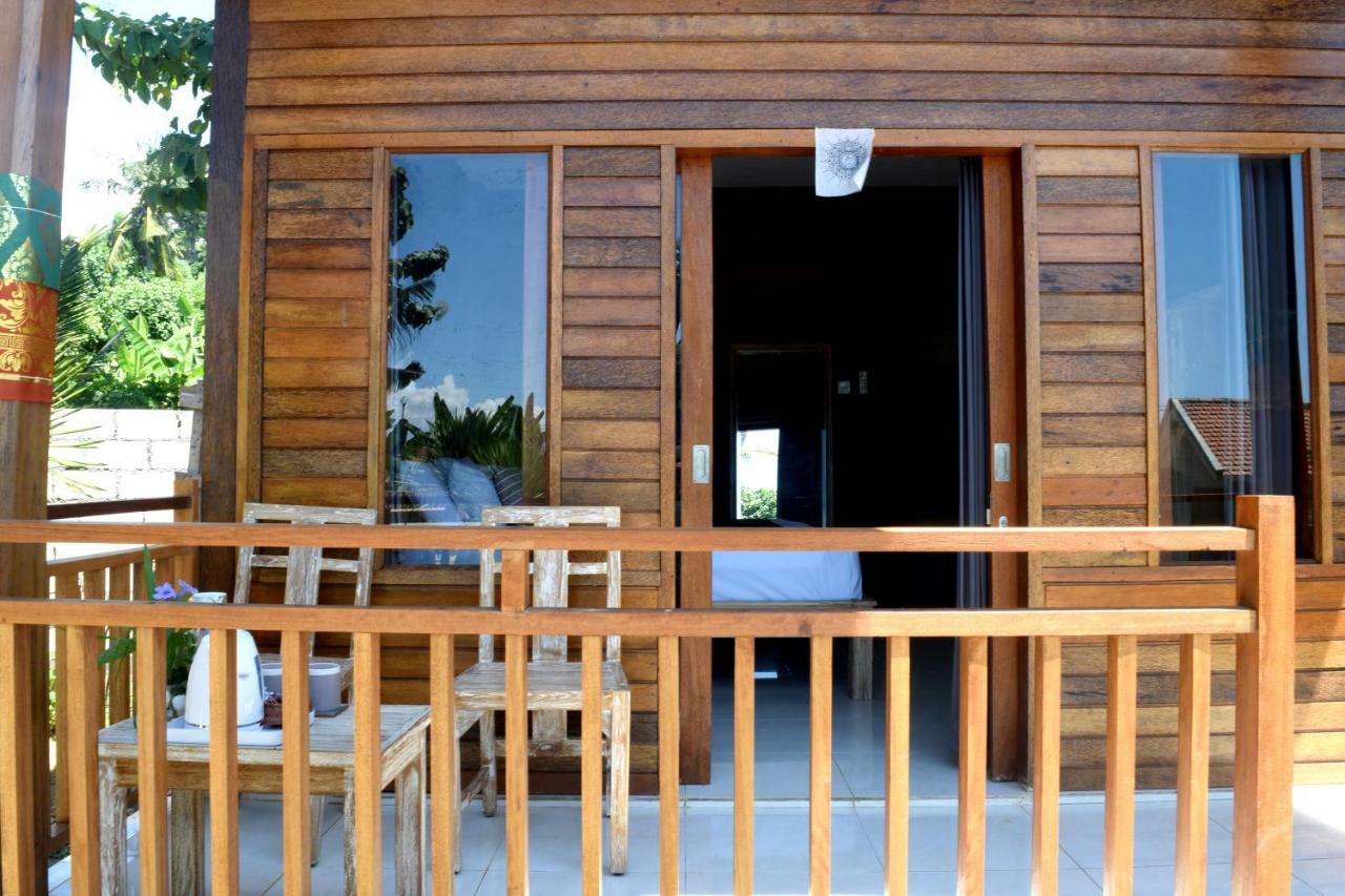 Adara Beach Huts Batununggul 외부 사진