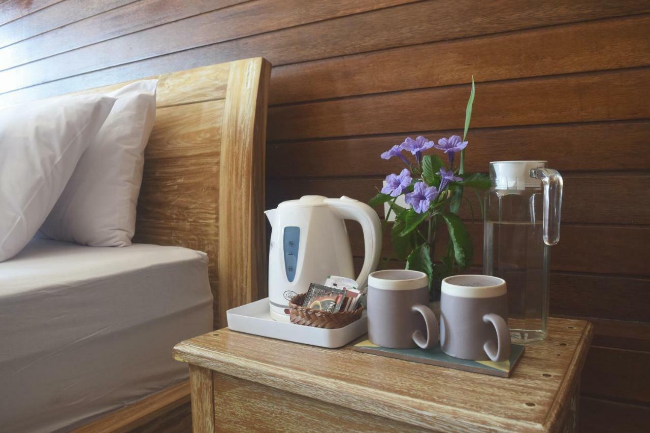 Adara Beach Huts Batununggul 외부 사진