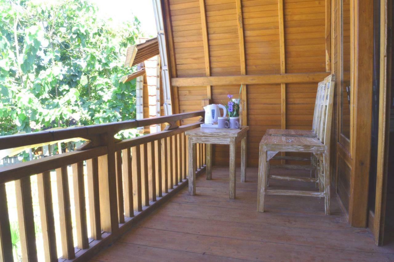 Adara Beach Huts Batununggul 외부 사진